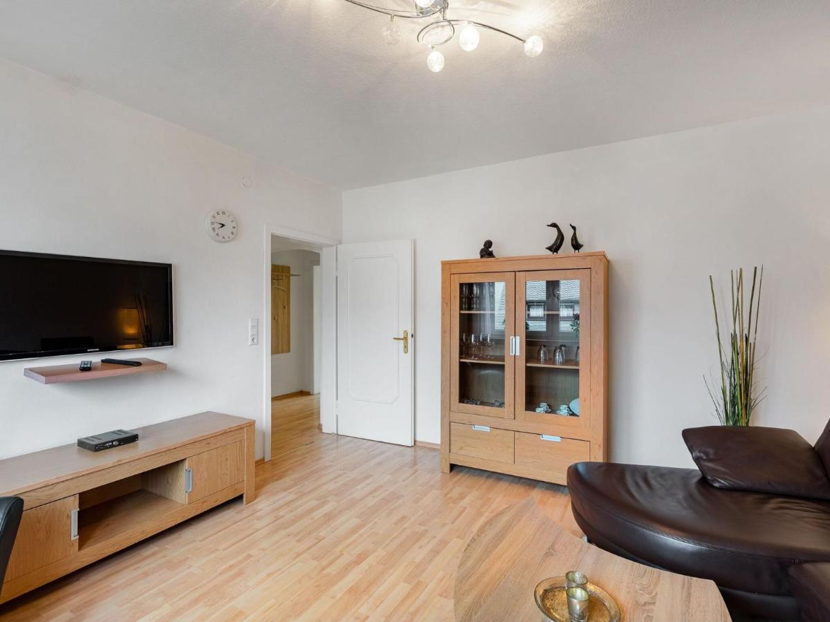 Apartment With Private Terrace In Velmede Bestwig Bagian luar foto