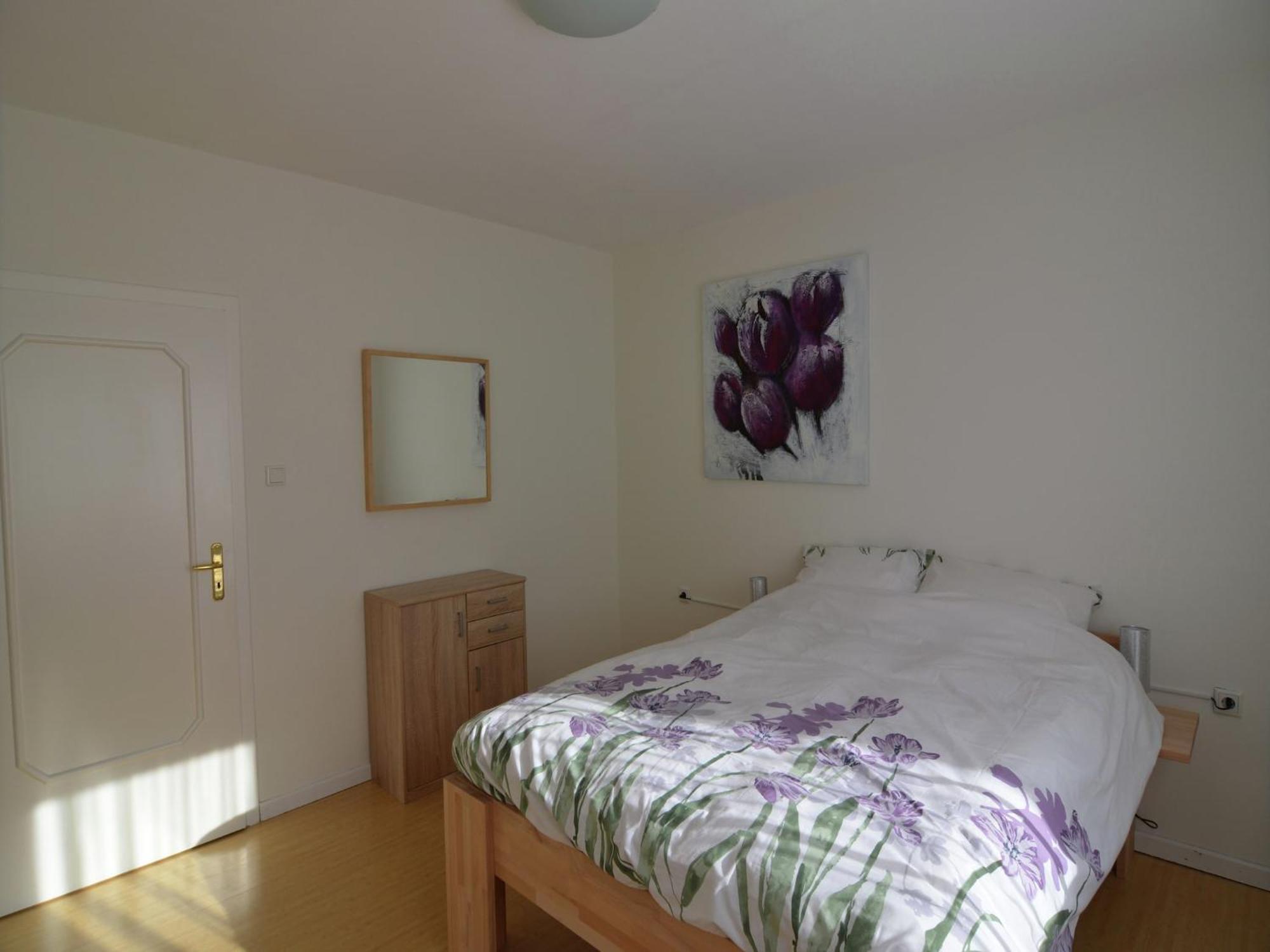 Apartment With Private Terrace In Velmede Bestwig Bagian luar foto